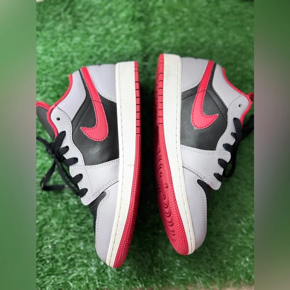 Big Kid's Air Jordan 1 Low GS Black/Fire Red-Cement Grey Gradeschool - Size 4.5Y